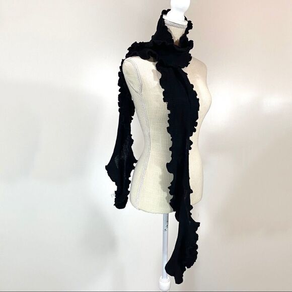 Frilly Knit Black Scarf.   - Picture 1 of 3